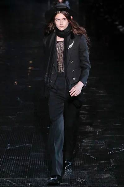 Look 58